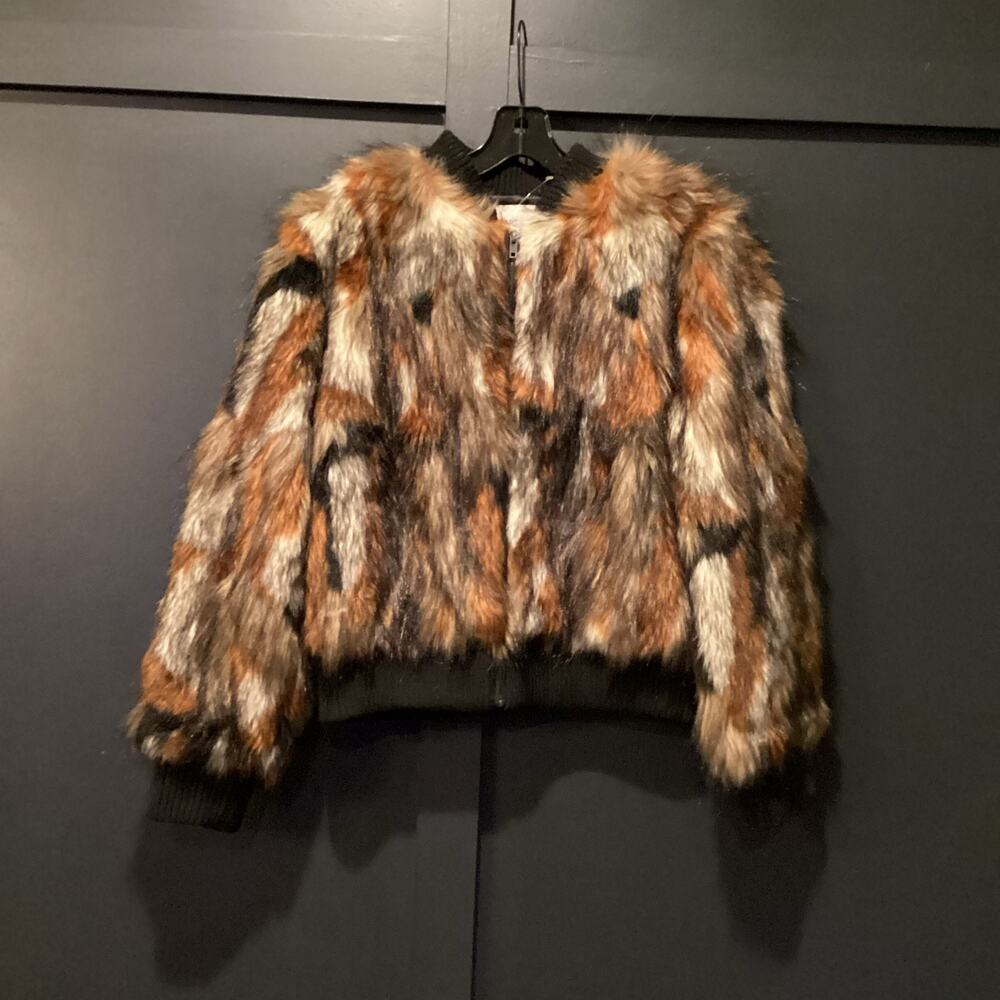 Cupcakes and Cashmere brown Faux Fur Petras Patchwork Bomber Jacket M NWT - Picture 3 of 10
